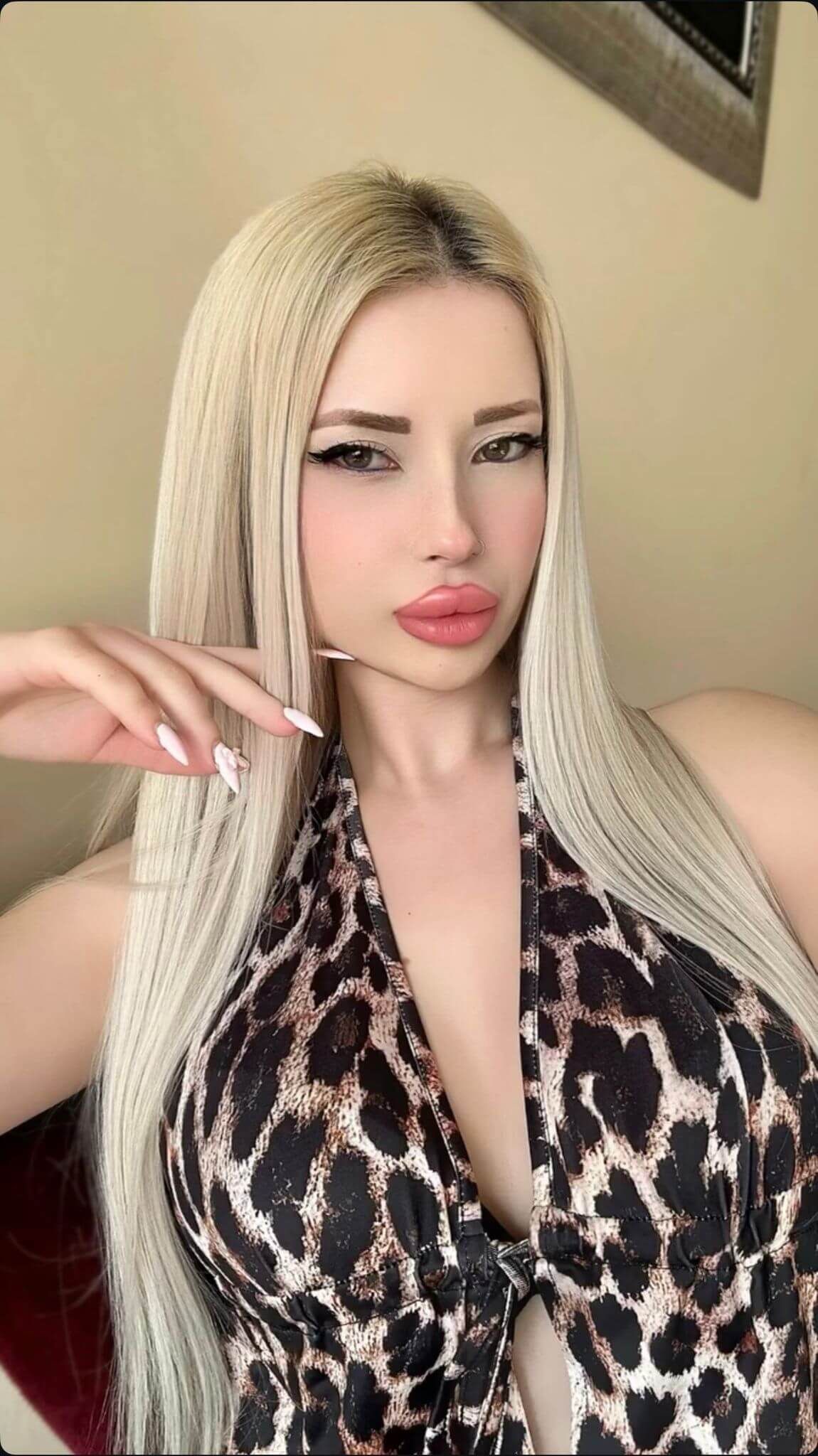 özge - istanbul İstanbul Escort